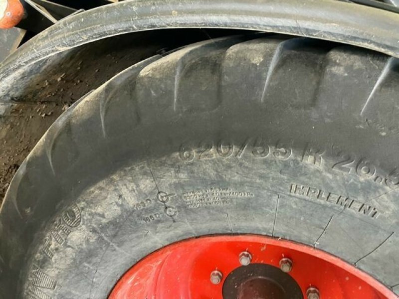 Großpackenpresse des Typs CLAAS ROLLANT 455 RC UNIWRAP, Gebrauchtmaschine in Feurs (Bild 4)