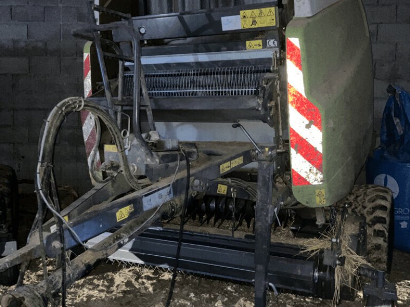 Großpackenpresse от тип CLAAS VARIANT 380 PRO, Gebrauchtmaschine в Hauteroche (Снимка 1)