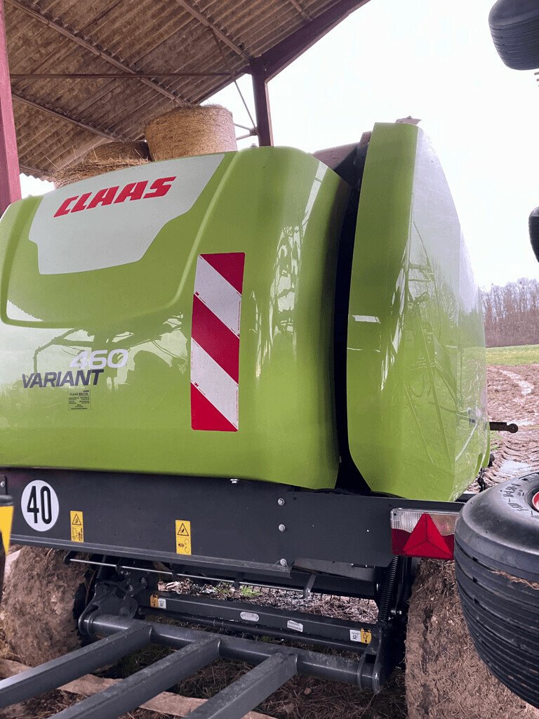 Großpackenpresse des Typs CLAAS VARIANT 460 RF, Gebrauchtmaschine in Hauteroche (Bild 4)