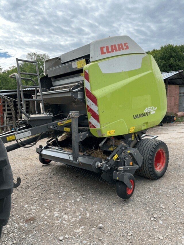 Großpackenpresse типа CLAAS VARIANT 460, Gebrauchtmaschine в Hauteroche (Фотография 1)