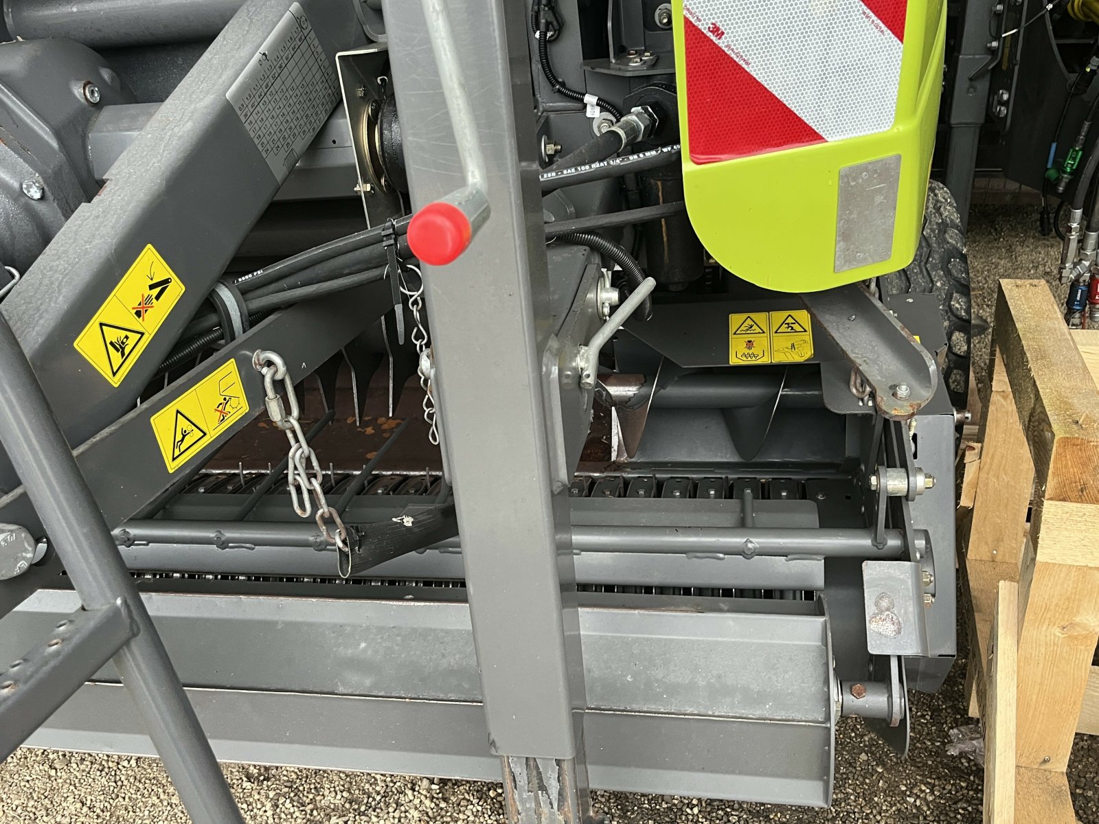 Großpackenpresse Türe ait CLAAS VARIANT 470 RF, Gebrauchtmaschine içinde PONTIVY (resim 5)