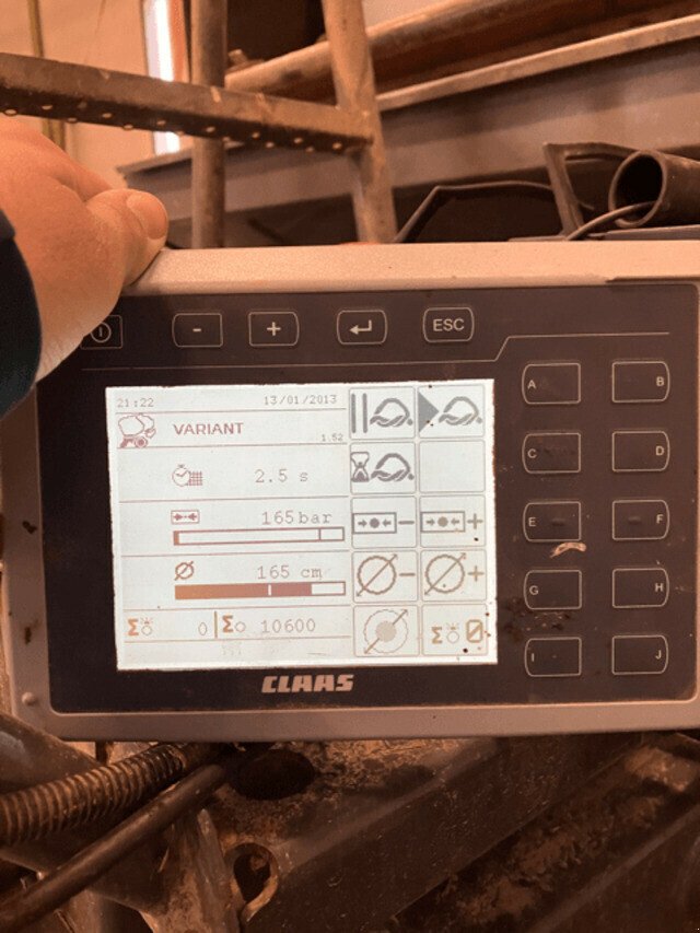 Großpackenpresse Türe ait CLAAS VARIANT 480 RF, Gebrauchtmaschine içinde Hauteroche (resim 5)