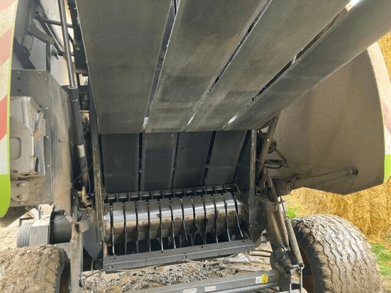 Großpackenpresse του τύπου CLAAS VARIANT 480, Gebrauchtmaschine σε NOGENT (Φωτογραφία 7)