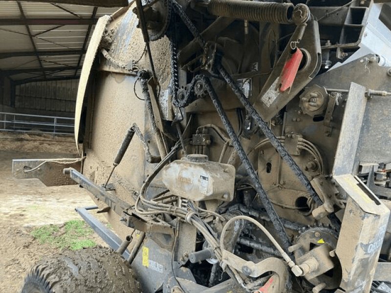 Großpackenpresse του τύπου CLAAS VARIANT 480, Gebrauchtmaschine σε NOGENT (Φωτογραφία 8)