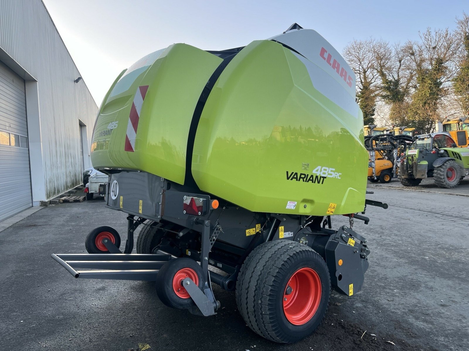 Großpackenpresse za tip CLAAS VARIANT 485 RC, Gebrauchtmaschine u Charnay-lès-macon (Slika 3)