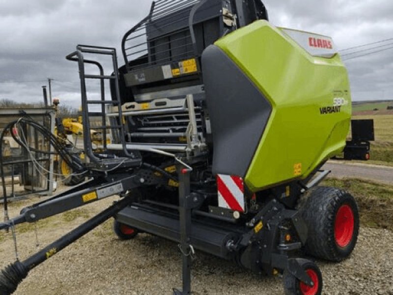 Großpackenpresse del tipo CLAAS VARIANT 580 RF, Gebrauchtmaschine In LAIGNES (Immagine 1)
