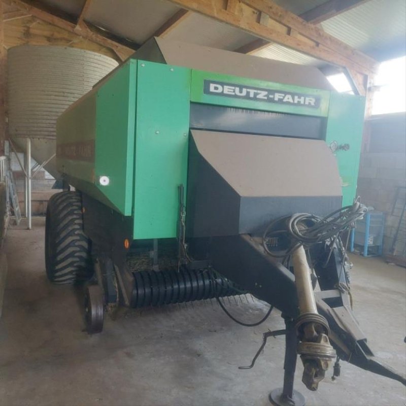 Großpackenpresse of the type Deutz-Fahr FARMER 80-60, Gebrauchtmaschine in AUMONT AUBRAC (Picture 6)