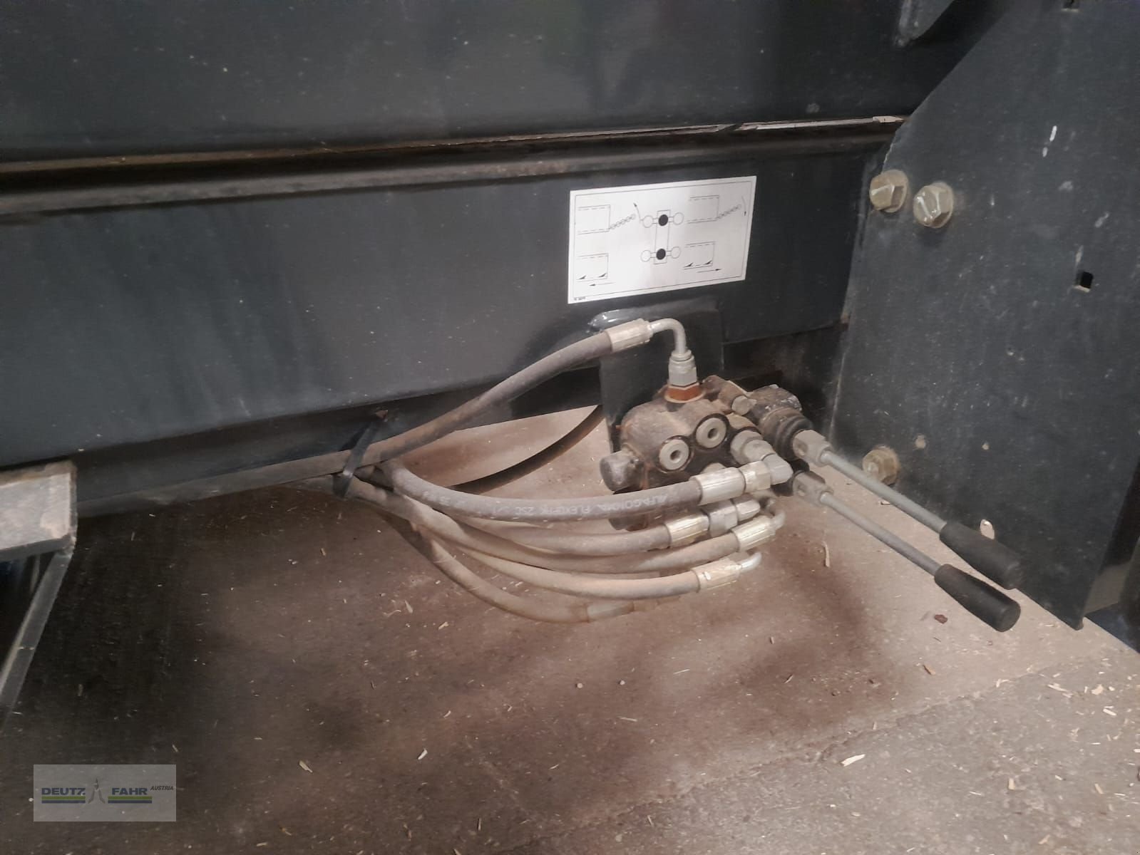 Großpackenpresse типа Deutz-Fahr GP121, Gebrauchtmaschine в Wien (Фотография 12)