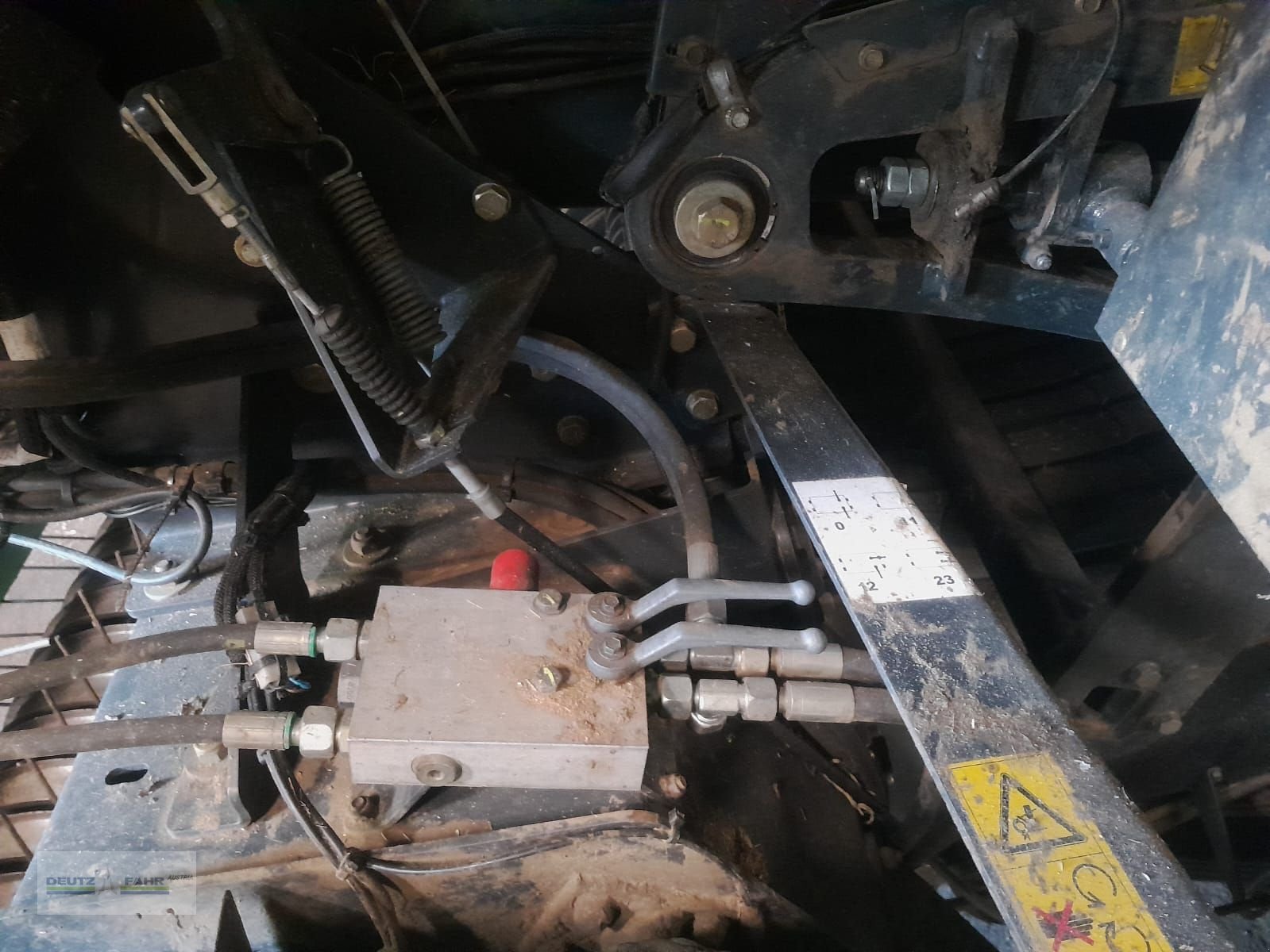 Großpackenpresse типа Deutz-Fahr GP121, Gebrauchtmaschine в Wien (Фотография 9)