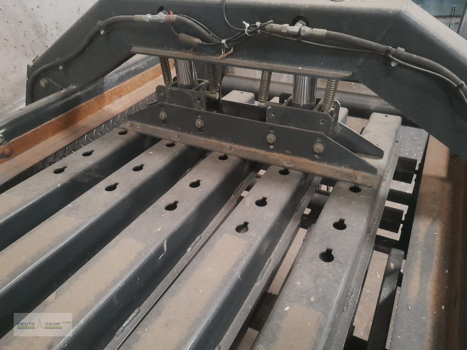 Großpackenpresse типа Deutz-Fahr GP121, Gebrauchtmaschine в Wien (Фотография 5)