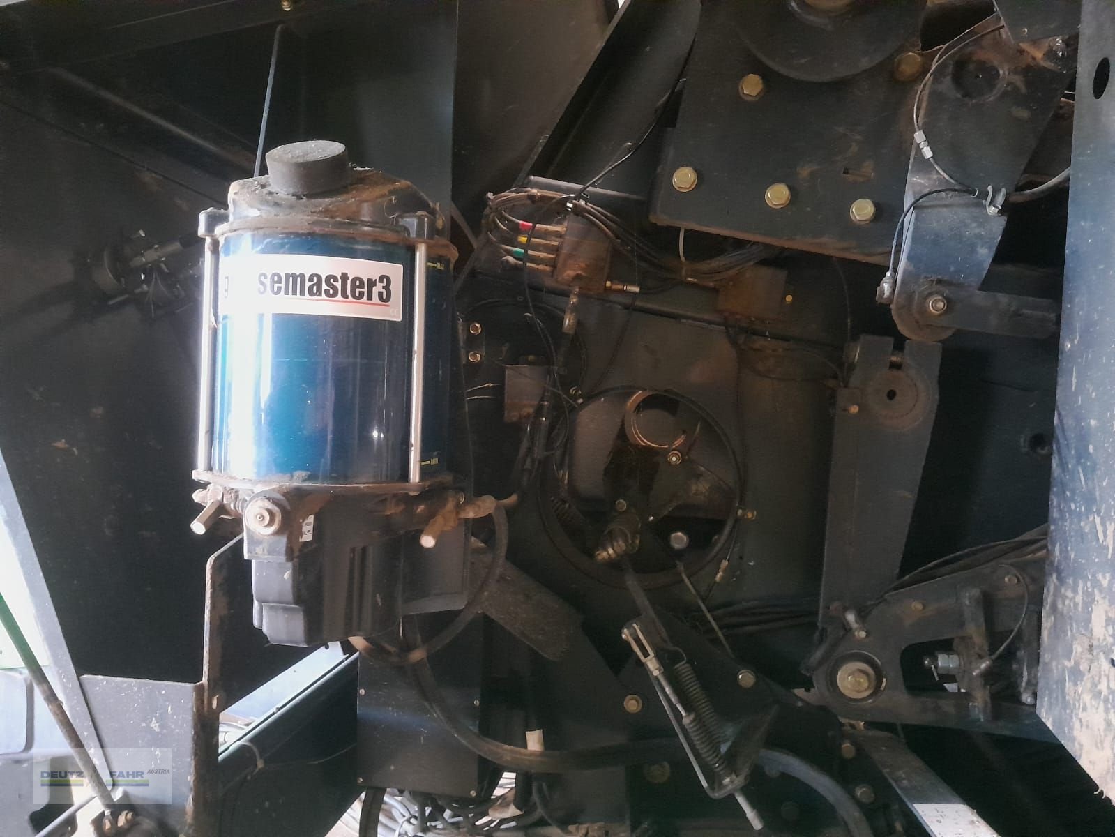 Großpackenpresse типа Deutz-Fahr GP121, Gebrauchtmaschine в Wien (Фотография 8)