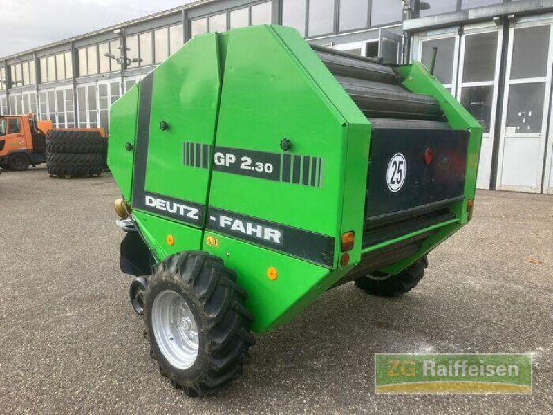 Großpackenpresse des Typs Deutz-Fahr Rundballen Festkammerpre, Gebrauchtmaschine in Bühl (Bild 4)