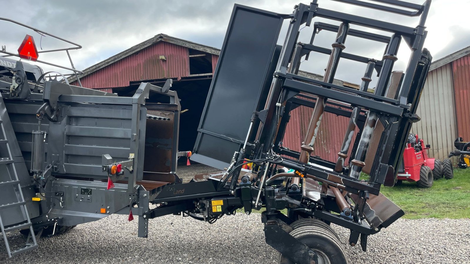 Großpackenpresse des Typs Fendt 12130N Bigballepresser 12130N inkl Parkland 5 ballet Ballevogn, Gebrauchtmaschine in Ribe (Bild 9)