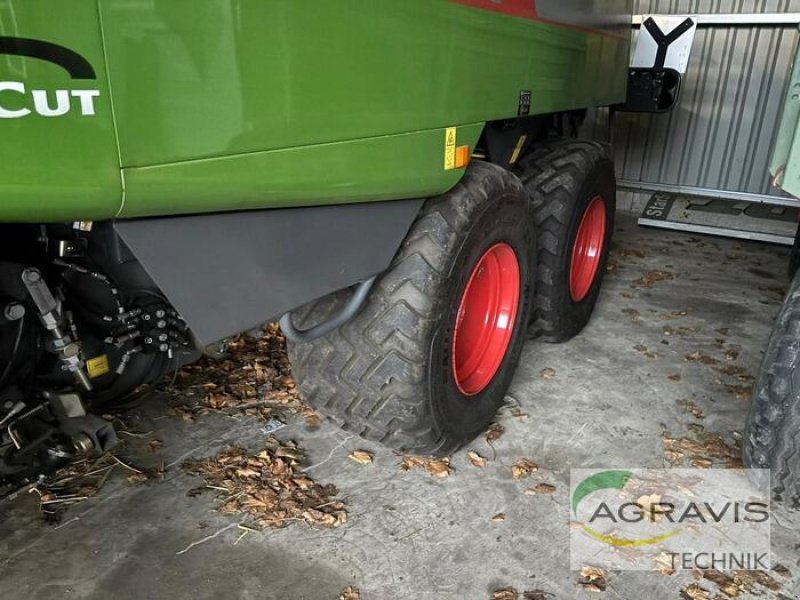 Großpackenpresse des Typs Fendt 1290 S XD, Neumaschine in Schneverdingen (Bild 3)