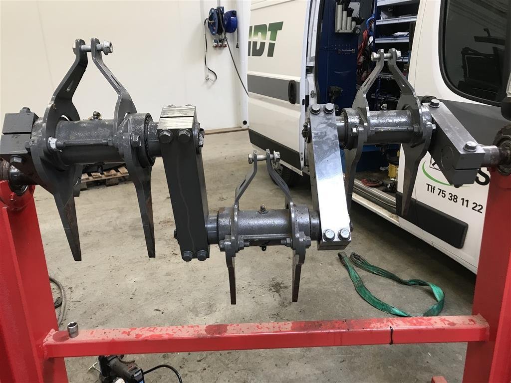 Großpackenpresse des Typs Fendt komplet Krumtap 12130, Gebrauchtmaschine in Grindsted (Bild 1)