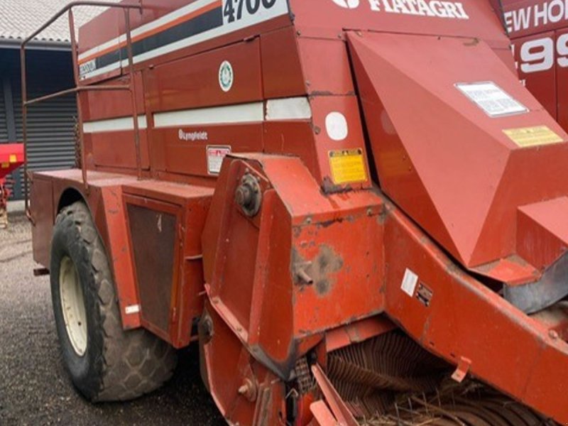 Großpackenpresse typu Fiatagri 4700 m ollerup snitter, Gebrauchtmaschine w Holstebro (Zdjęcie 1)