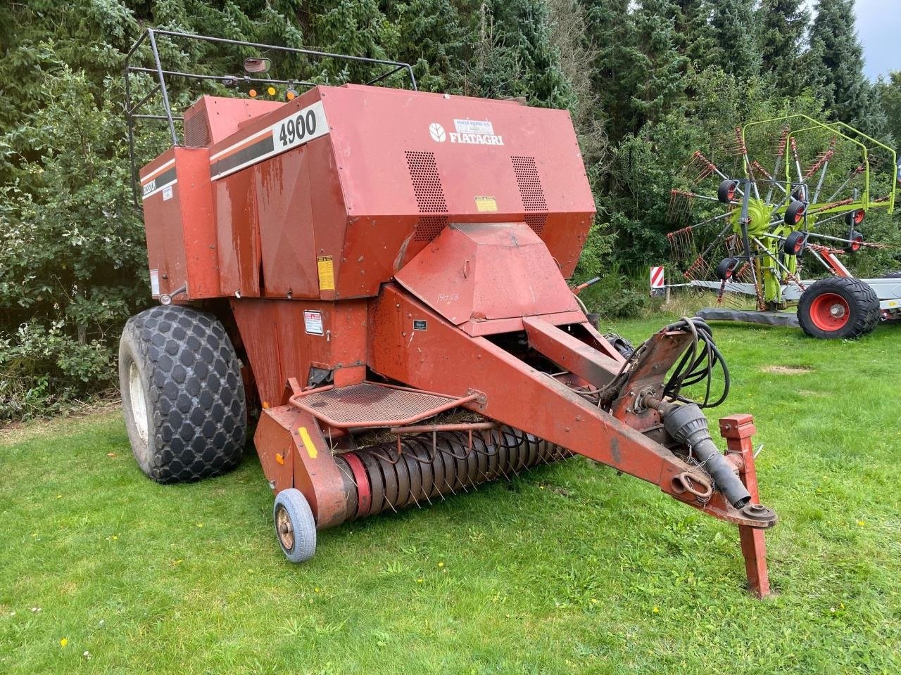 Großpackenpresse typu Fiatagri 4900, Gebrauchtmaschine v Tim (Obrázek 2)