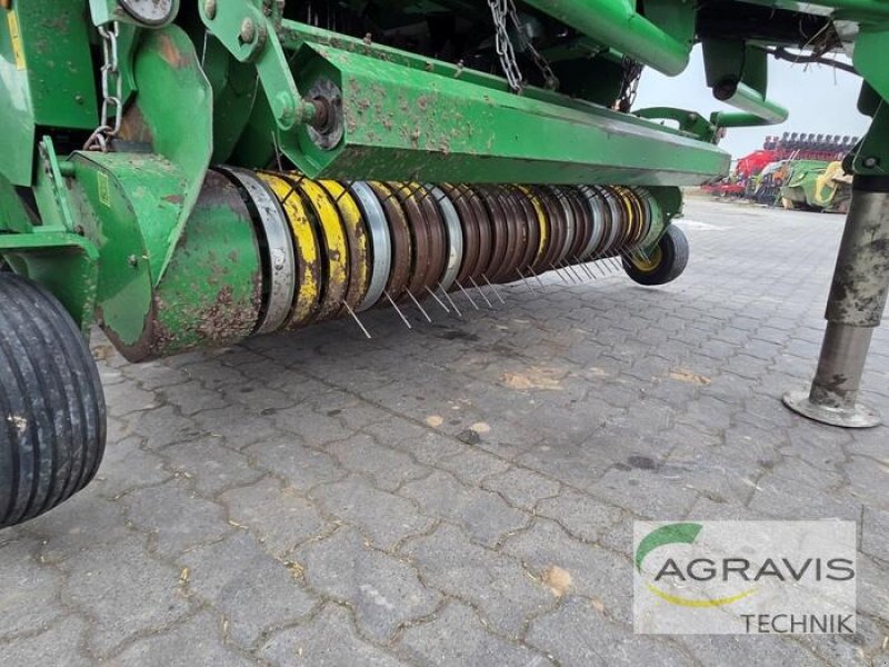 Großpackenpresse van het type John Deere 1424C, Gebrauchtmaschine in Calbe / Saale (Foto 10)