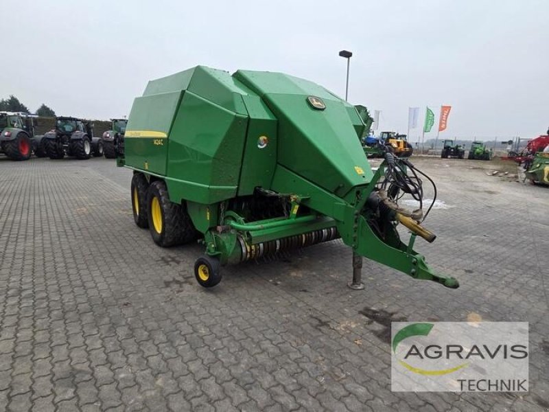 Großpackenpresse van het type John Deere 1424C, Gebrauchtmaschine in Calbe / Saale (Foto 8)