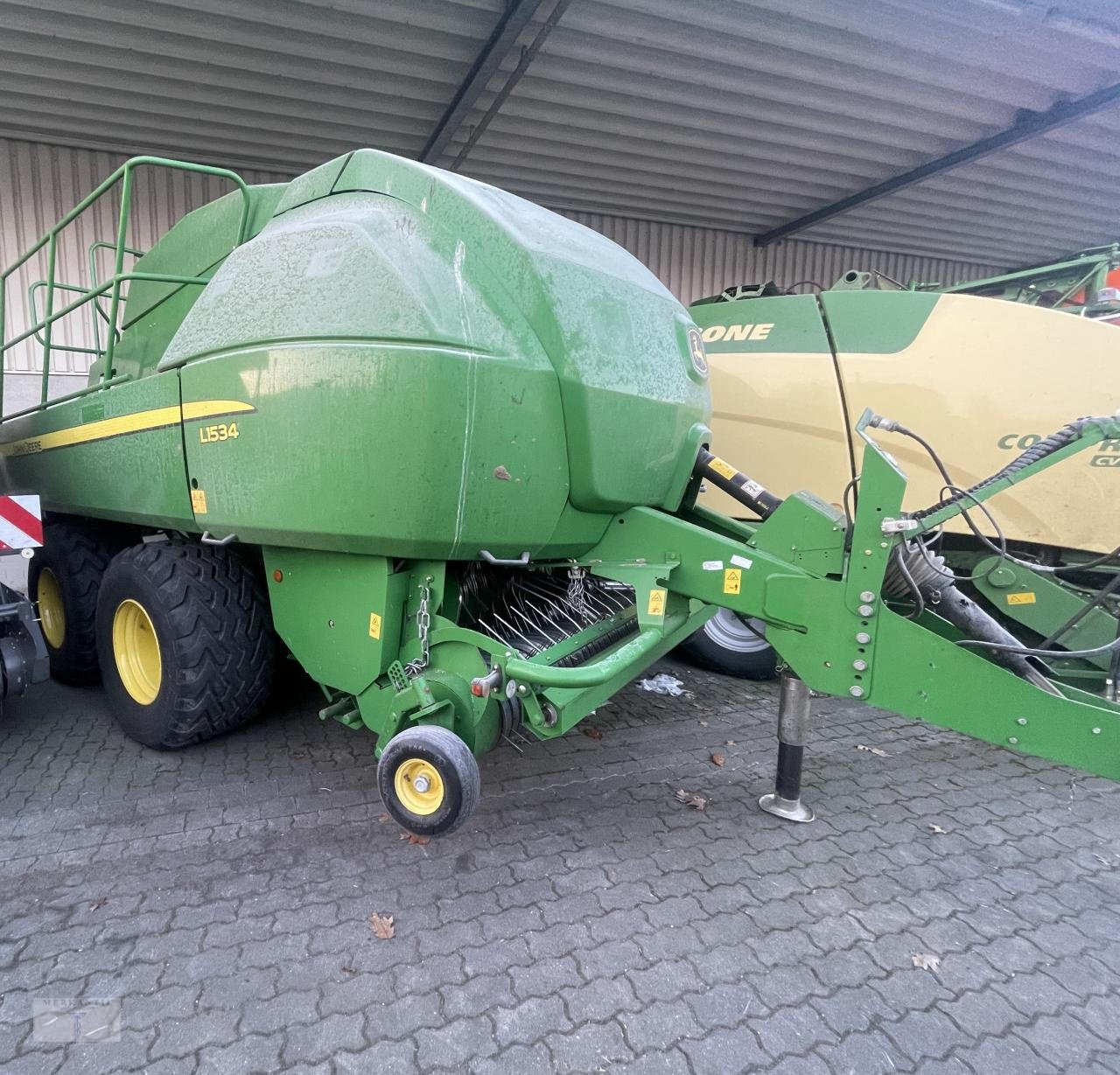 Großpackenpresse типа John Deere L 1534, Gebrauchtmaschine в Pragsdorf (Фотография 3)