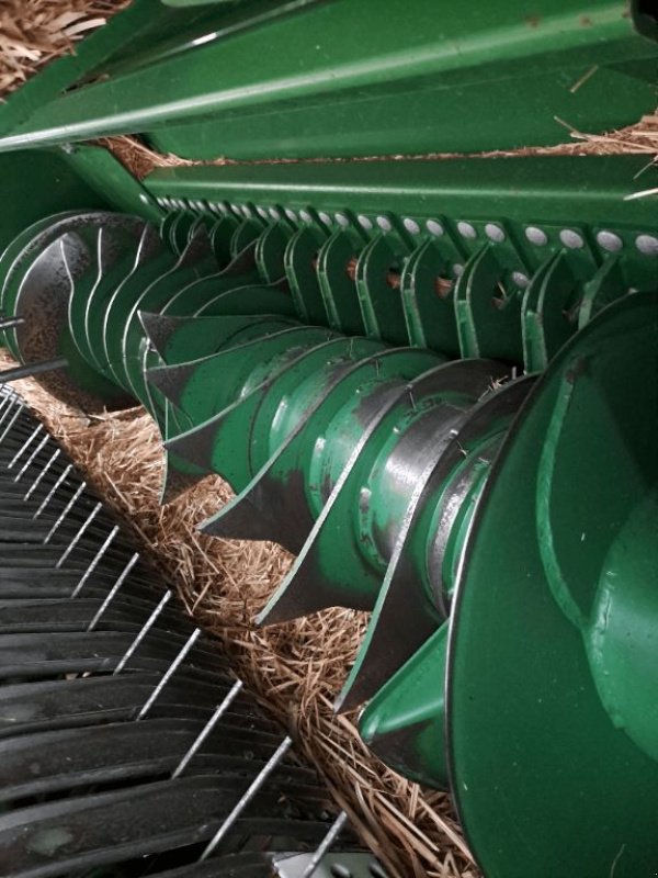 Großpackenpresse typu John Deere L1534, Gebrauchtmaschine v CHEMAUDIN ET VAUX (Obrázek 10)