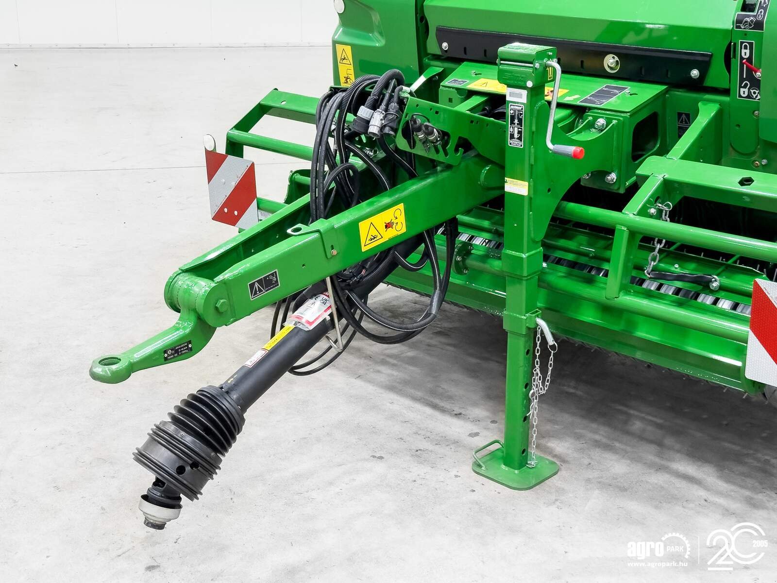 Großpackenpresse des Typs John Deere V451M, Gebrauchtmaschine in Csengele (Bild 10)