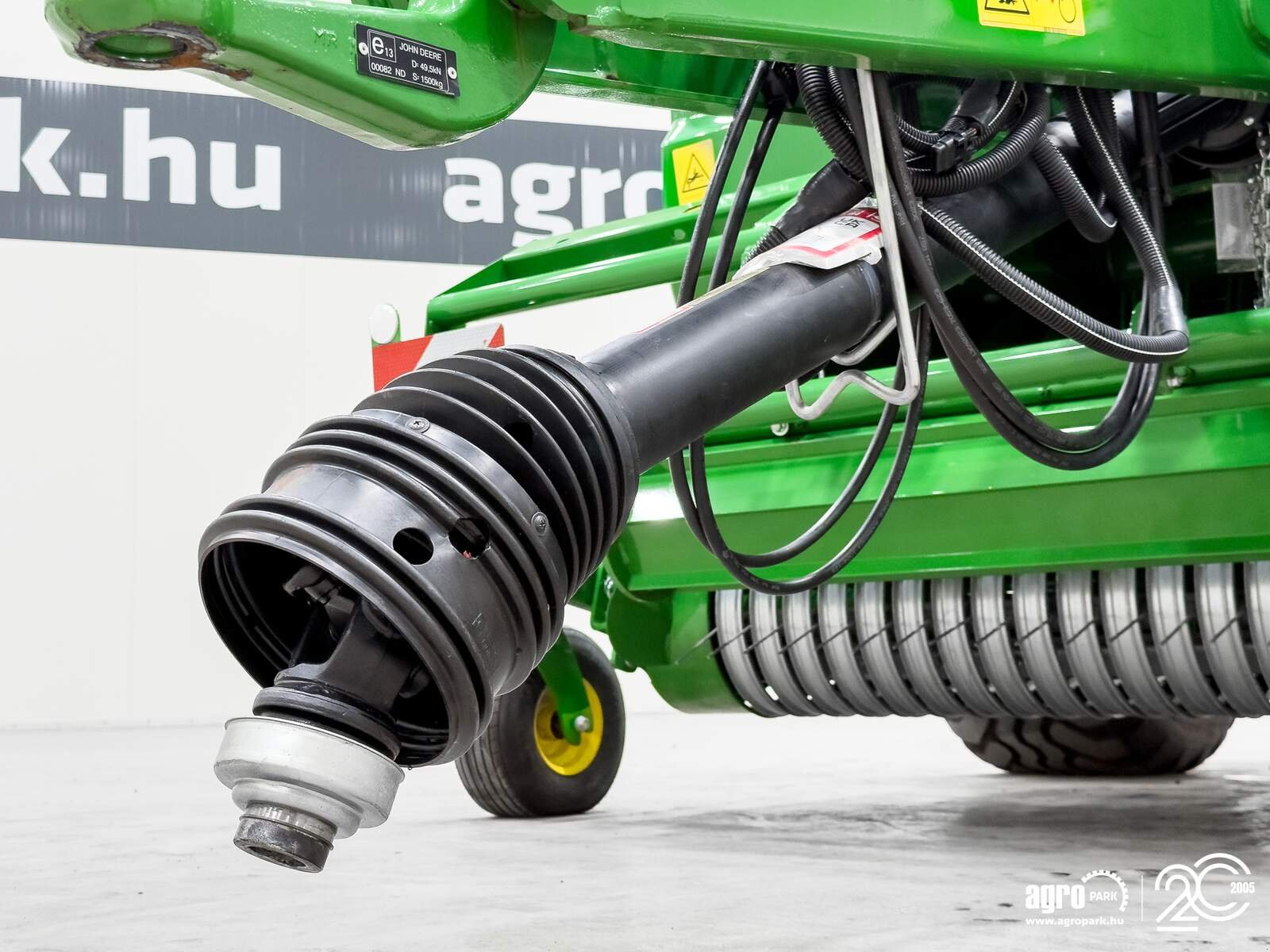 Großpackenpresse des Typs John Deere V451M, Gebrauchtmaschine in Csengele (Bild 13)