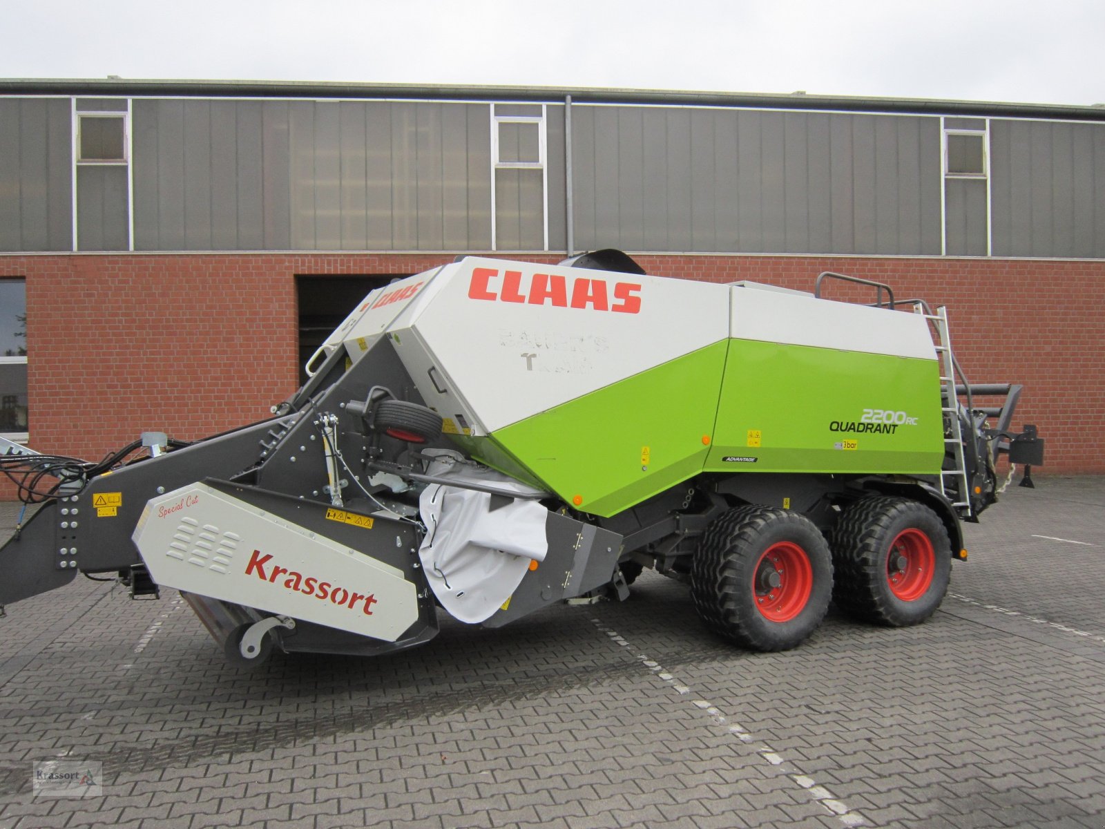 Großpackenpresse of the type Krassort Vorbauhäcksler, Gebrauchtmaschine in Sassenberg (Picture 7)