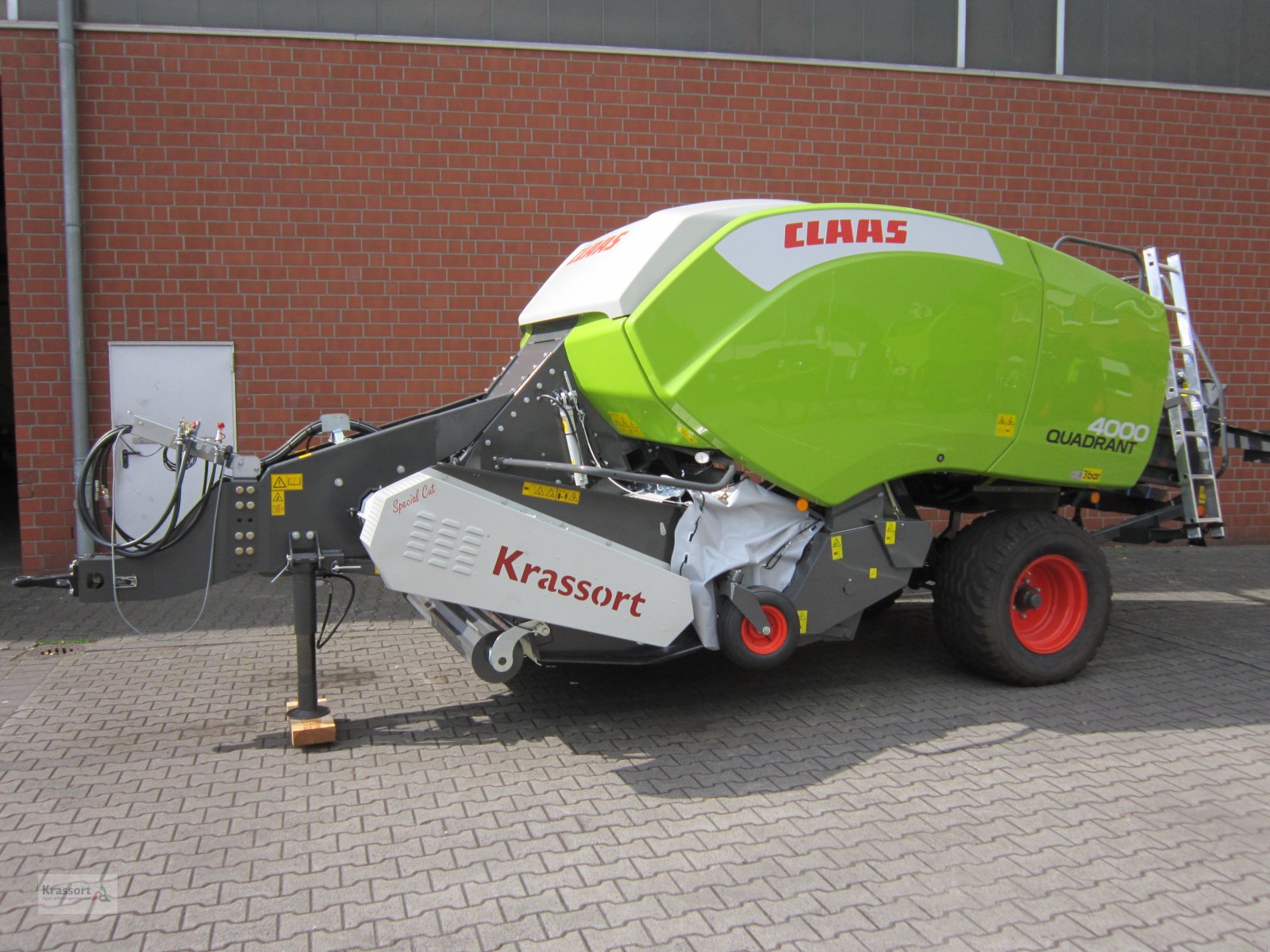 Großpackenpresse des Typs Krassort Vorbauhäcksler, Gebrauchtmaschine in Sassenberg (Bild 11)