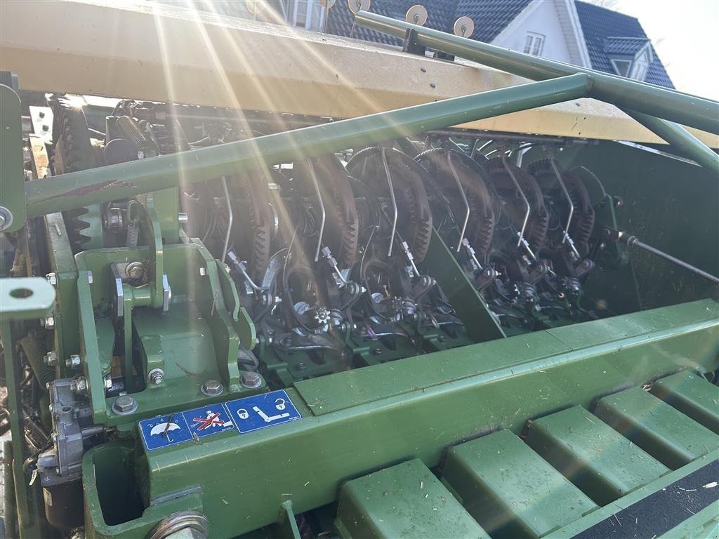 Großpackenpresse typu Krone 4X4 Krone Big Pack 4x 4 med stor hjulmontering, Gebrauchtmaschine w Fjenneslev (Zdjęcie 6)