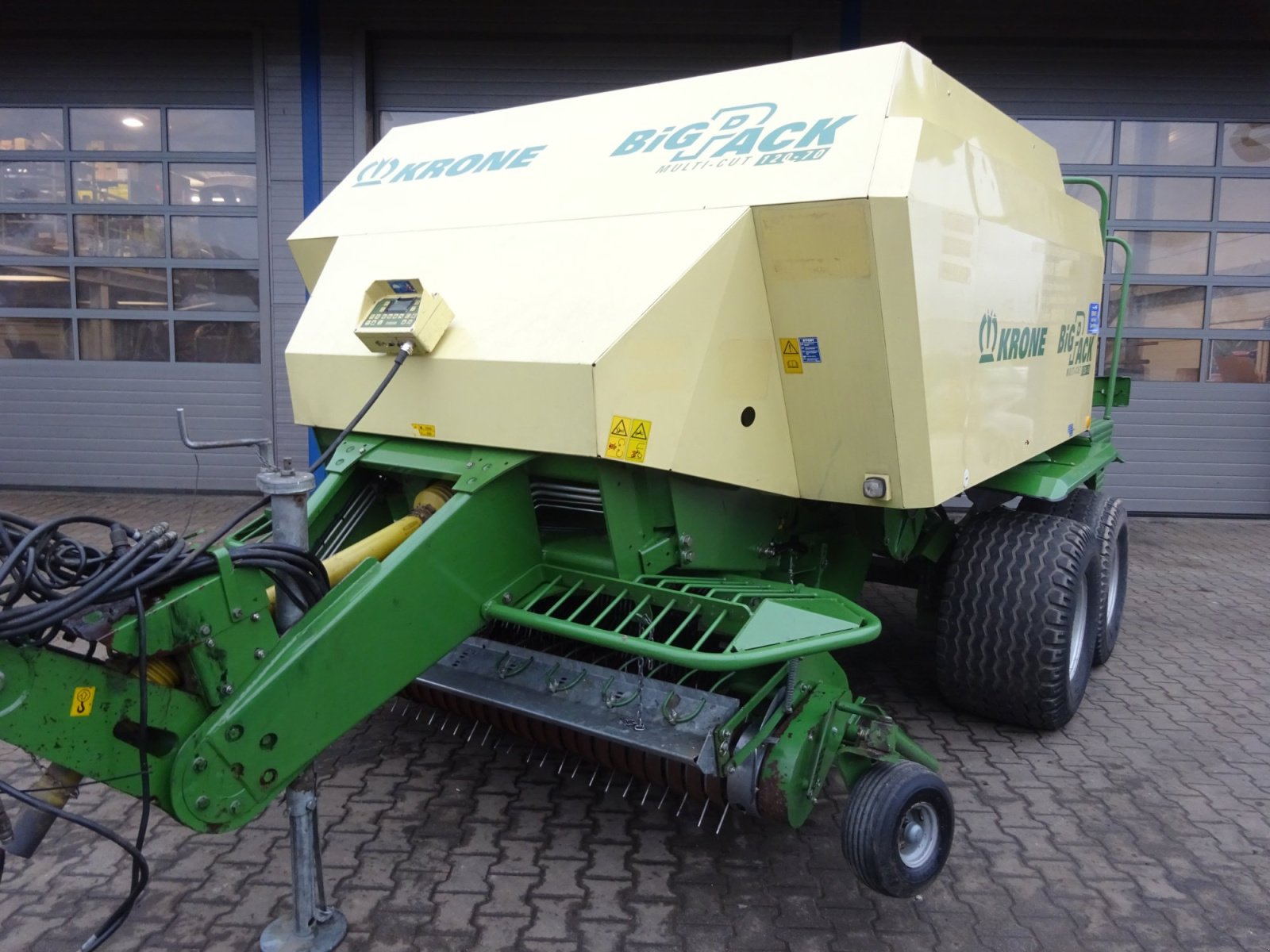 Großpackenpresse tip Krone Big Pack 120-70 MC, Gebrauchtmaschine in Tuntenhausen (Poză 2)