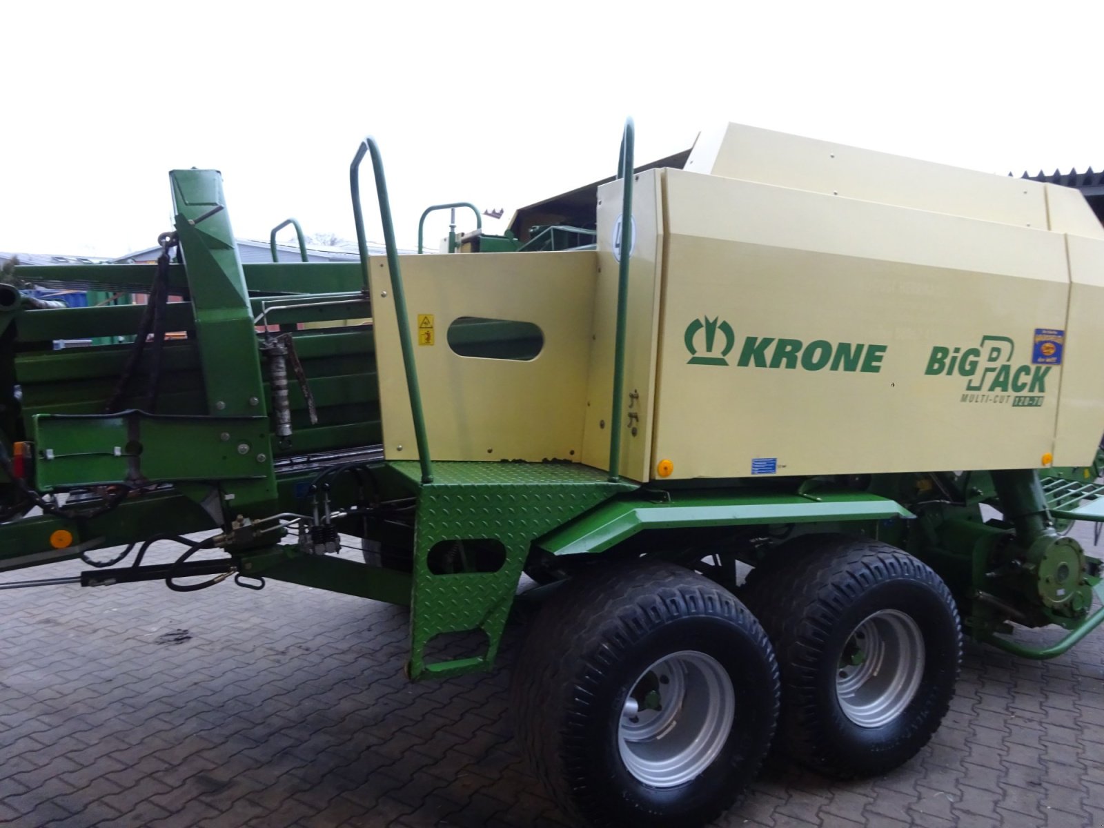 Großpackenpresse tip Krone Big Pack 120-70 MC, Gebrauchtmaschine in Tuntenhausen (Poză 5)