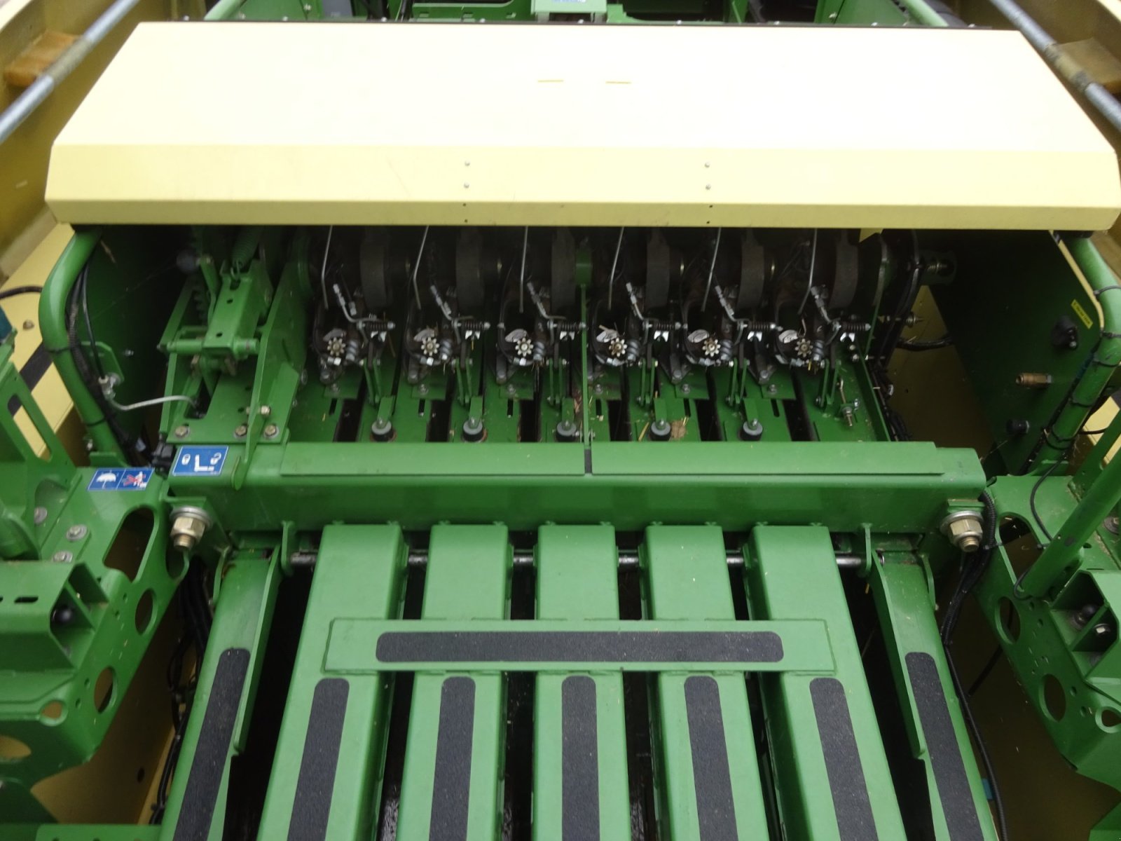 Großpackenpresse typu Krone Big Pack 1270 HS XC, Gebrauchtmaschine v Tuntenhausen (Obrázek 16)