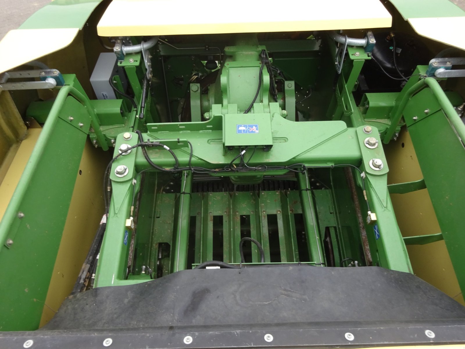 Großpackenpresse typu Krone Big Pack 1270 HS XC, Gebrauchtmaschine v Tuntenhausen (Obrázek 17)