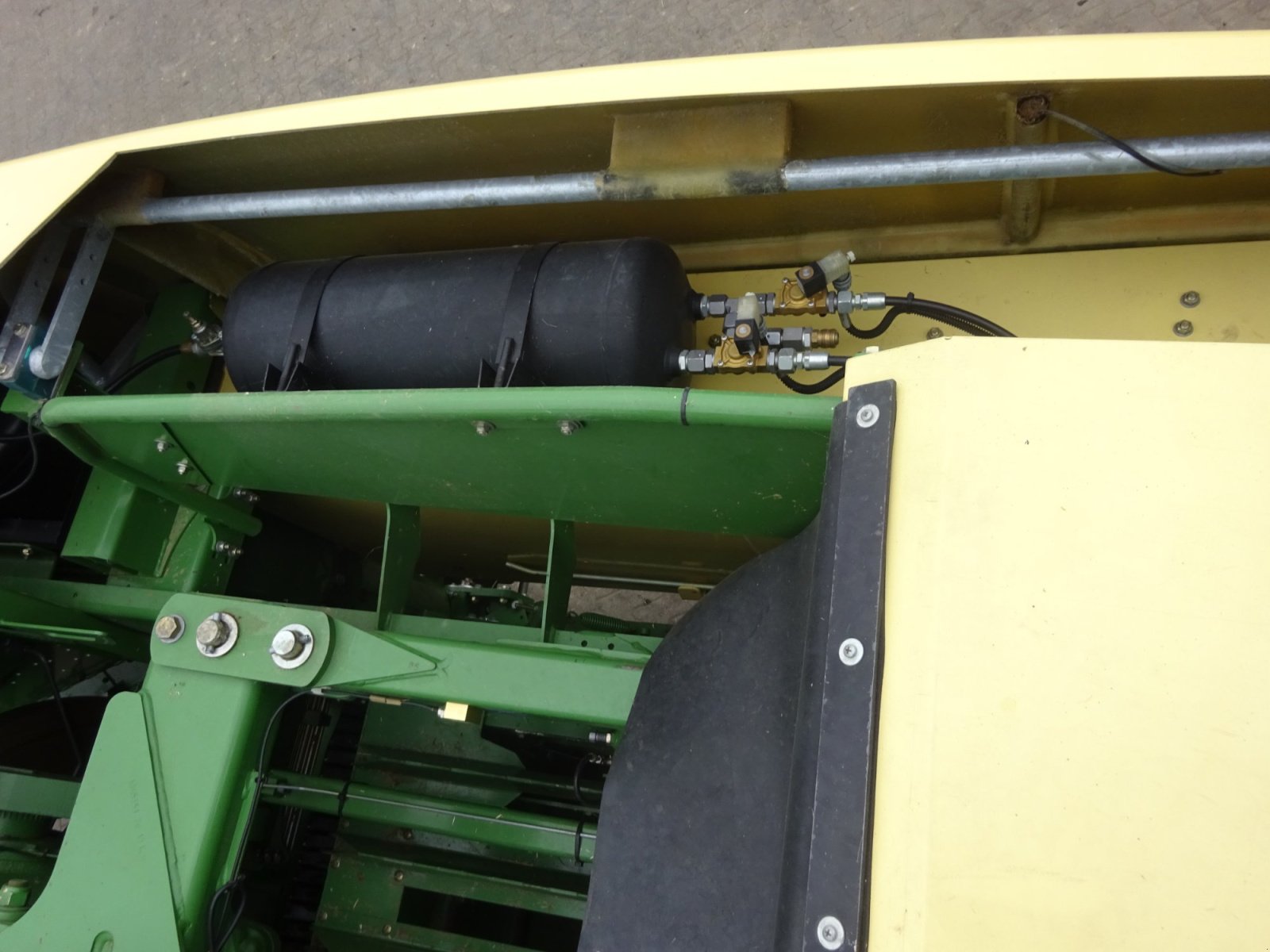 Großpackenpresse typu Krone Big Pack 1270 HS XC, Gebrauchtmaschine v Tuntenhausen (Obrázek 18)