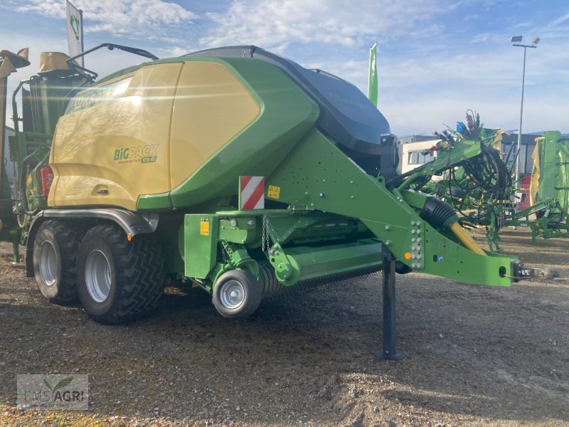 Großpackenpresse des Typs Krone BIG PACK 1270 VC BP3, Neumaschine in Vöhringen (Bild 1)