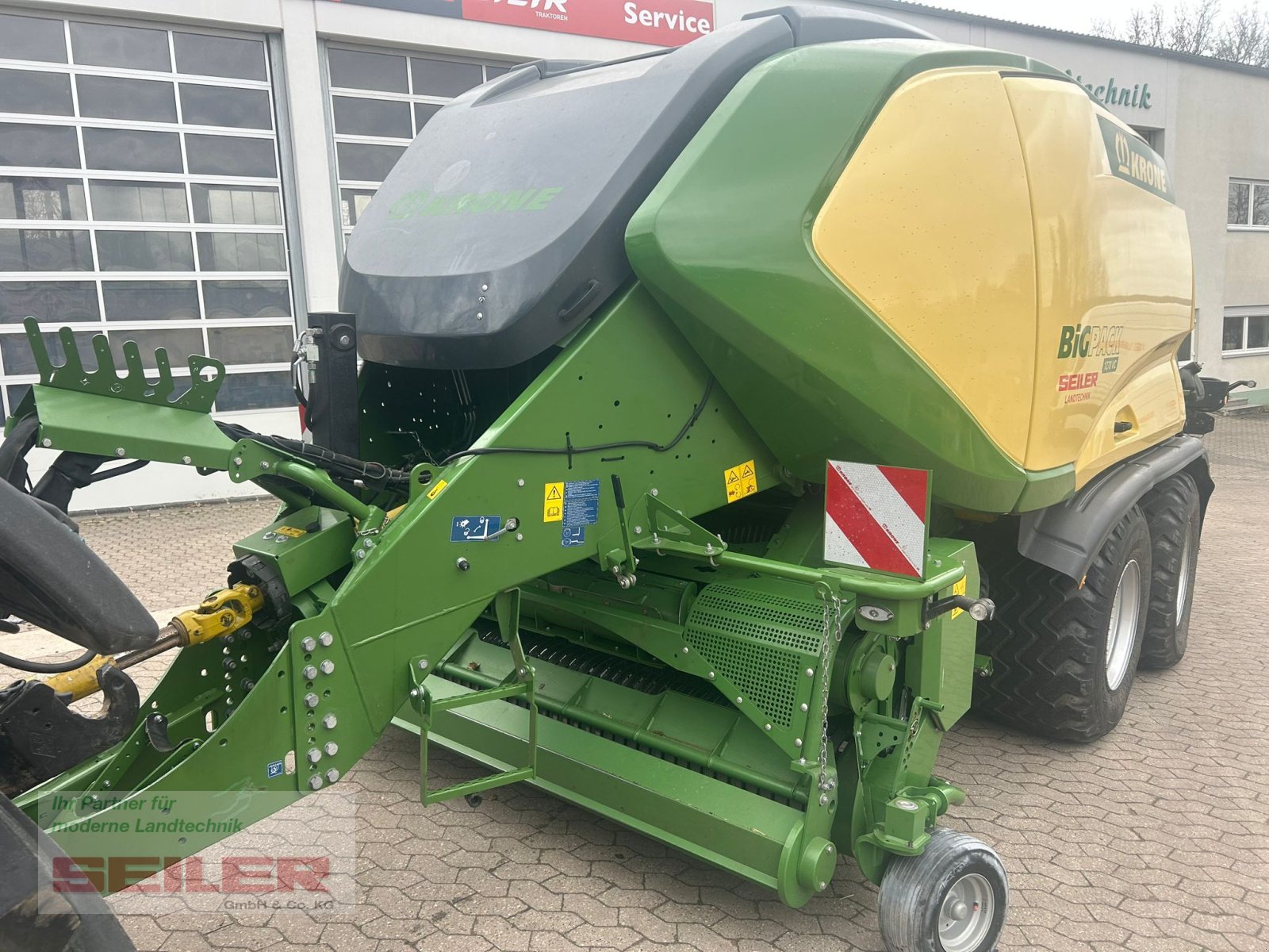 Großpackenpresse от тип Krone Big Pack 1270 VC Plus (Gen 5), Gebrauchtmaschine в Ansbach (Снимка 3)