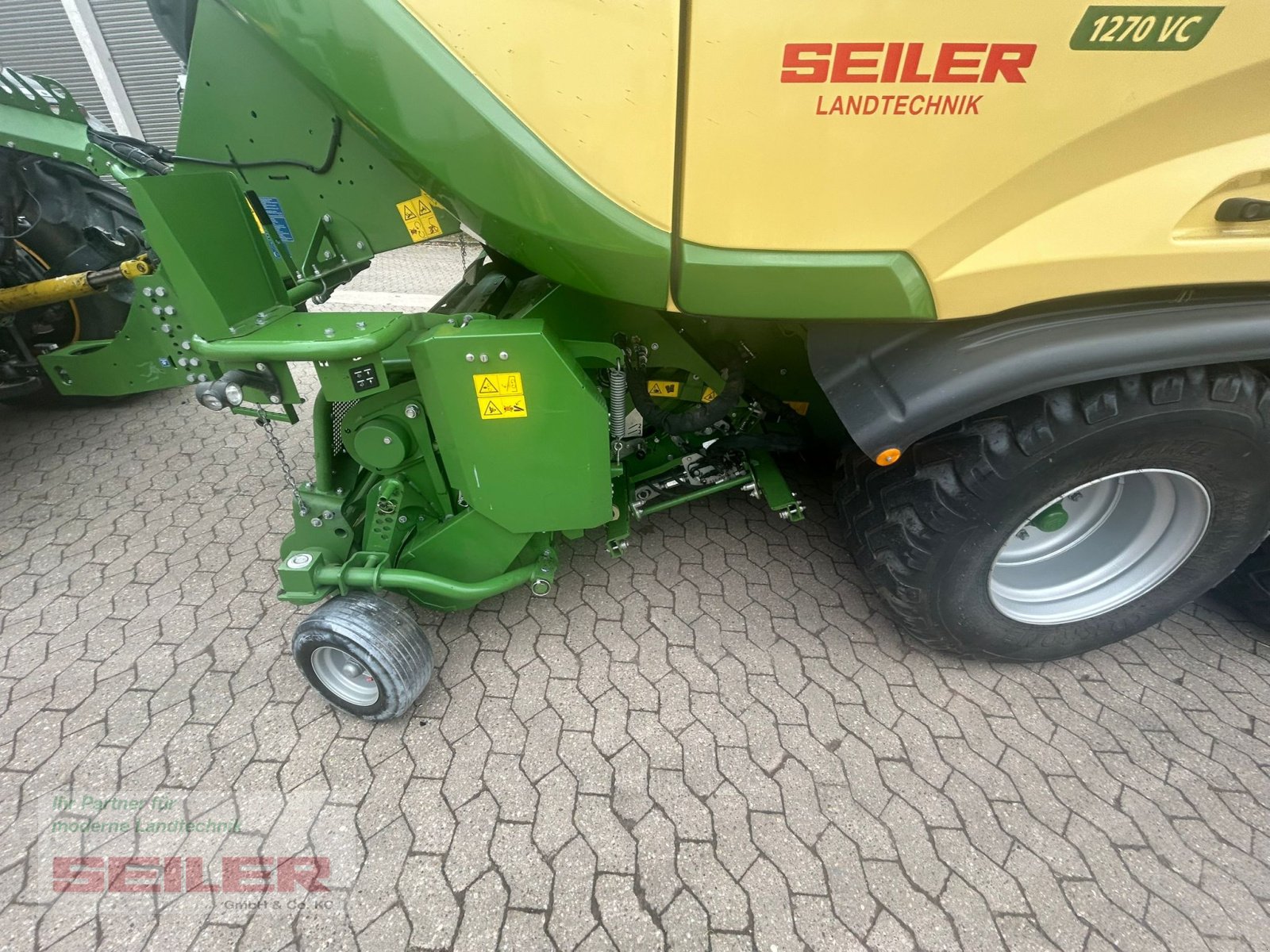 Großpackenpresse от тип Krone Big Pack 1270 VC Plus (Gen 5), Gebrauchtmaschine в Ansbach (Снимка 5)