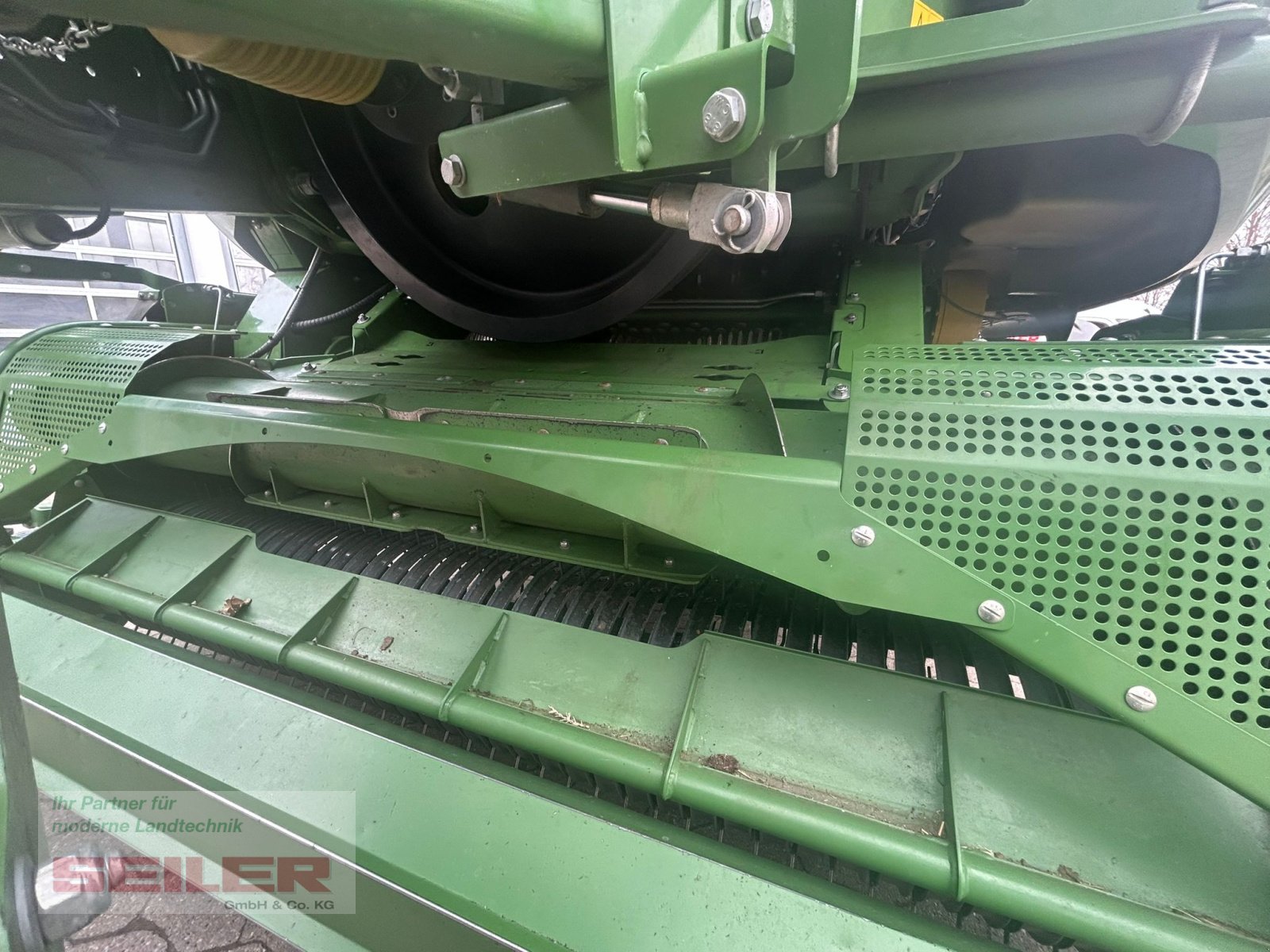 Großpackenpresse от тип Krone Big Pack 1270 VC Plus (Gen 5), Gebrauchtmaschine в Ansbach (Снимка 9)