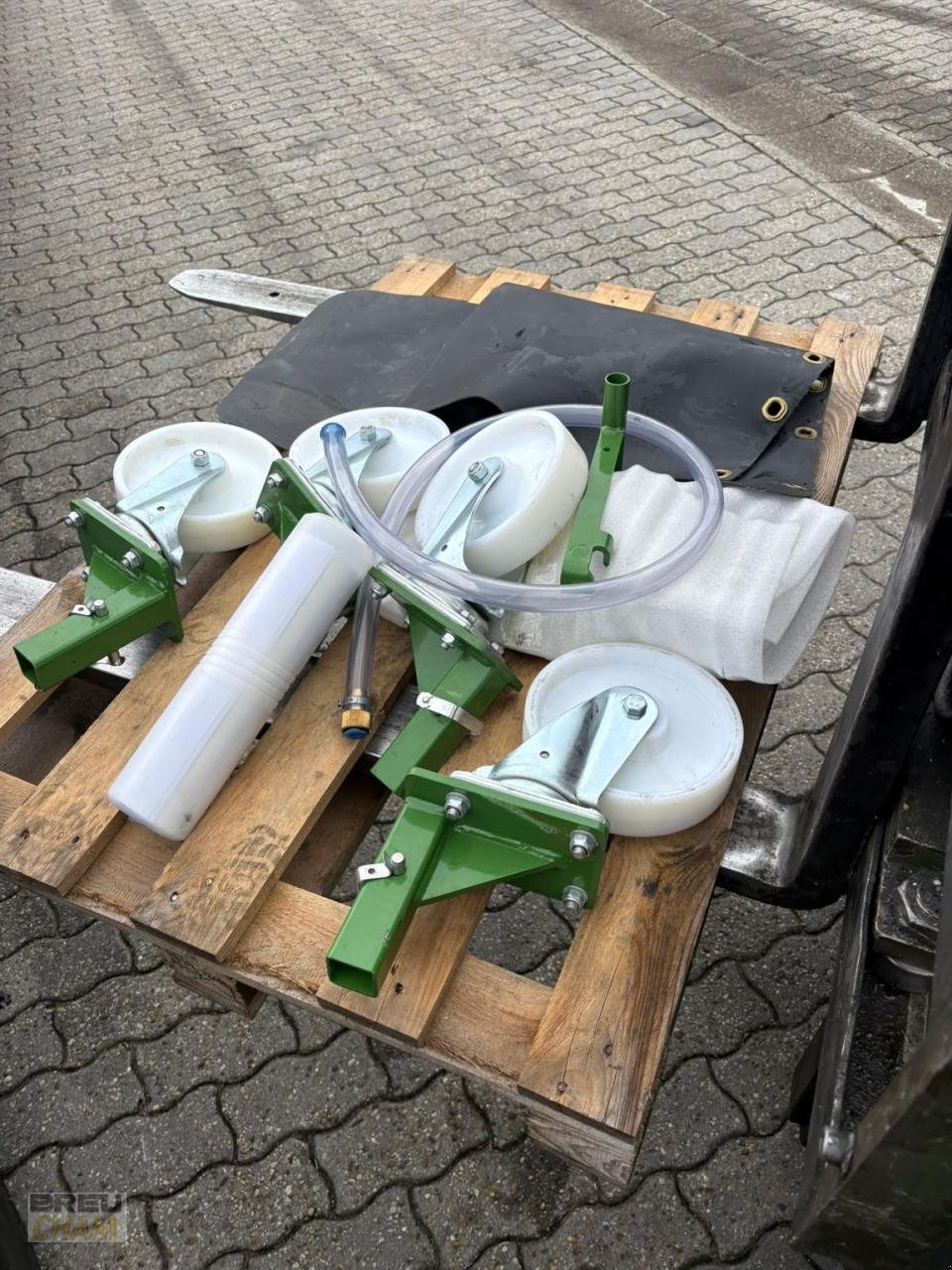 Großpackenpresse des Typs Krone Big Pack 1270 VC, Neumaschine in Cham (Bild 13)