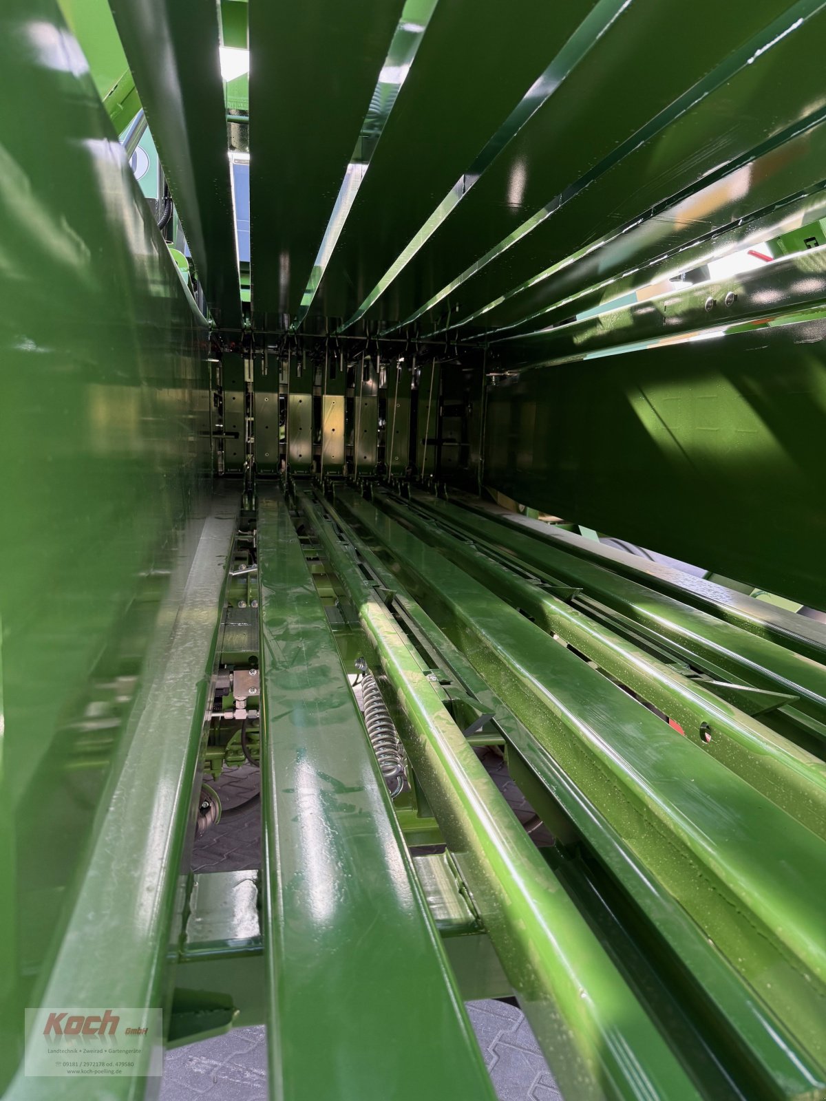 Großpackenpresse des Typs Krone Big Pack 1270 VC, Neumaschine in Neumarkt / Pölling (Bild 10)