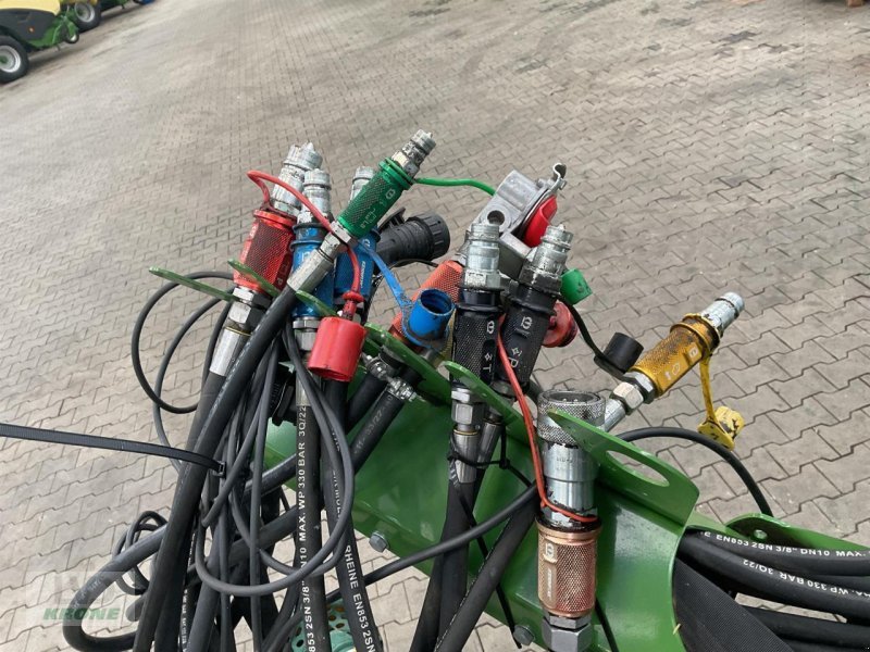 Großpackenpresse of the type Krone Big Pack 1270 VC, Gebrauchtmaschine in Spelle (Picture 18)