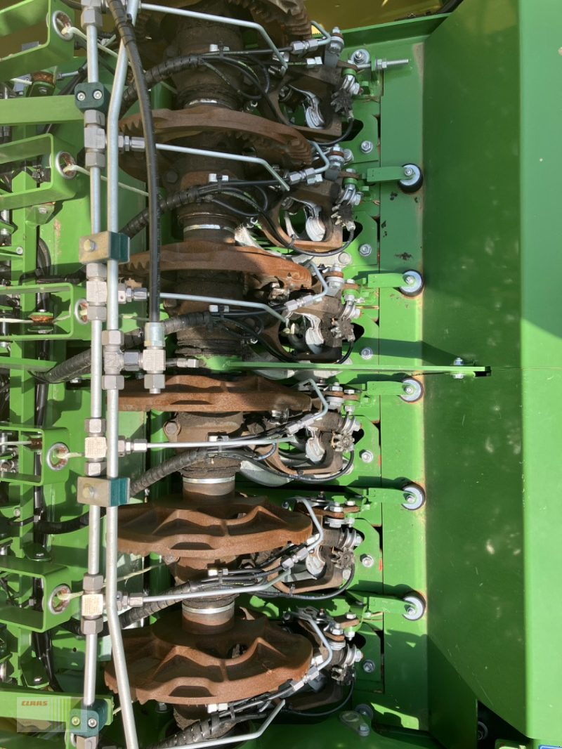 Großpackenpresse of the type Krone BIG Pack 1270 VC, Gebrauchtmaschine in Bordesholm (Picture 11)