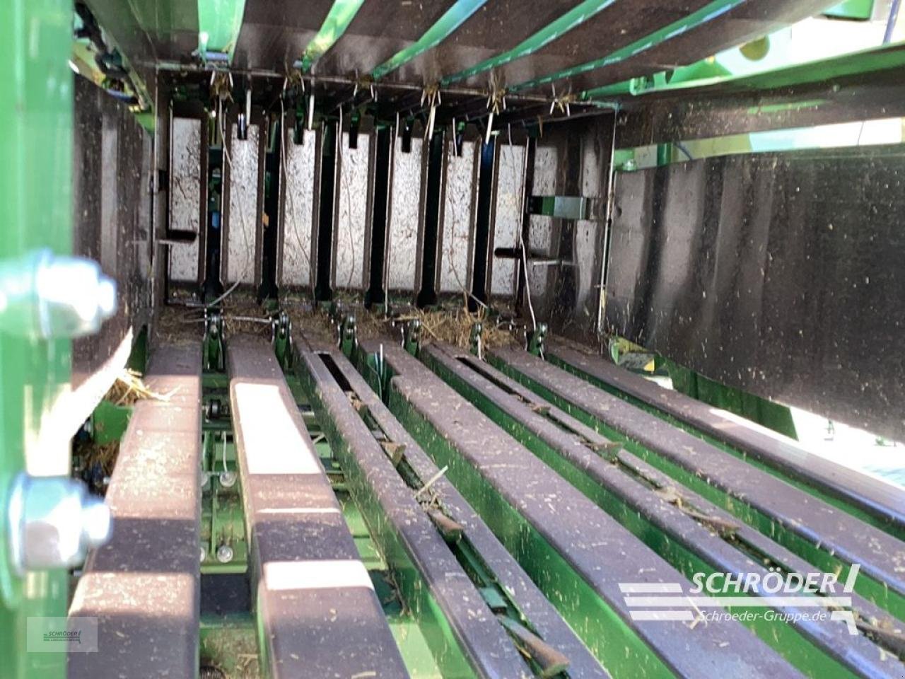 Großpackenpresse des Typs Krone BIG PACK 1270 XC MULTI BALE, Gebrauchtmaschine in Wildeshausen (Bild 14)