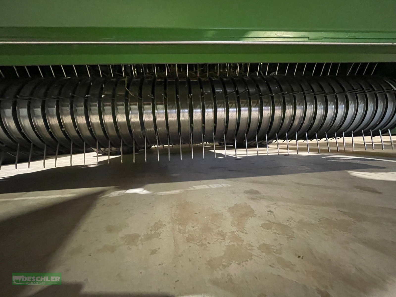 Großpackenpresse του τύπου Krone Big Pack 1270 XC, Gebrauchtmaschine σε Deutenhausen (Φωτογραφία 10)