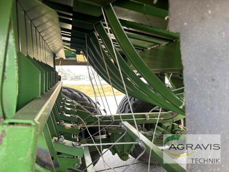 Großpackenpresse del tipo Krone BIG PACK 1270, Gebrauchtmaschine In Meppen (Immagine 12)