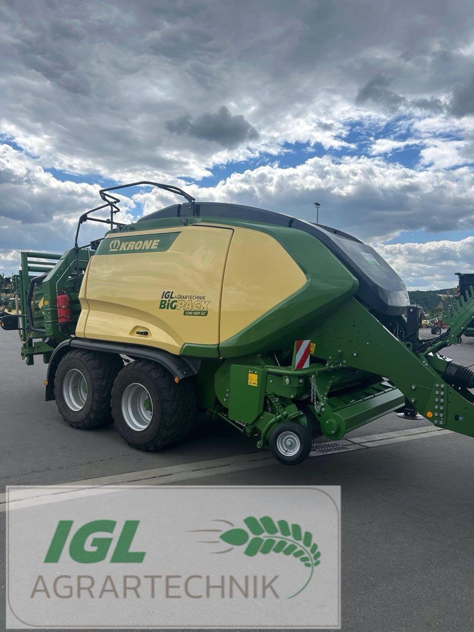 Großpackenpresse типа Krone BiG Pack 1290 HDP VC (BP405-21), Gebrauchtmaschine в Nabburg (Фотография 2)