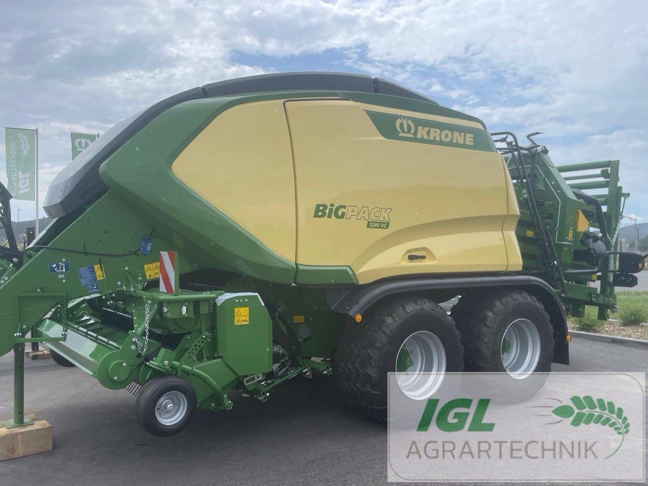 Großpackenpresse des Typs Krone BiG Pack 1290 VC (BP405-11), Neumaschine in Nabburg (Bild 2)