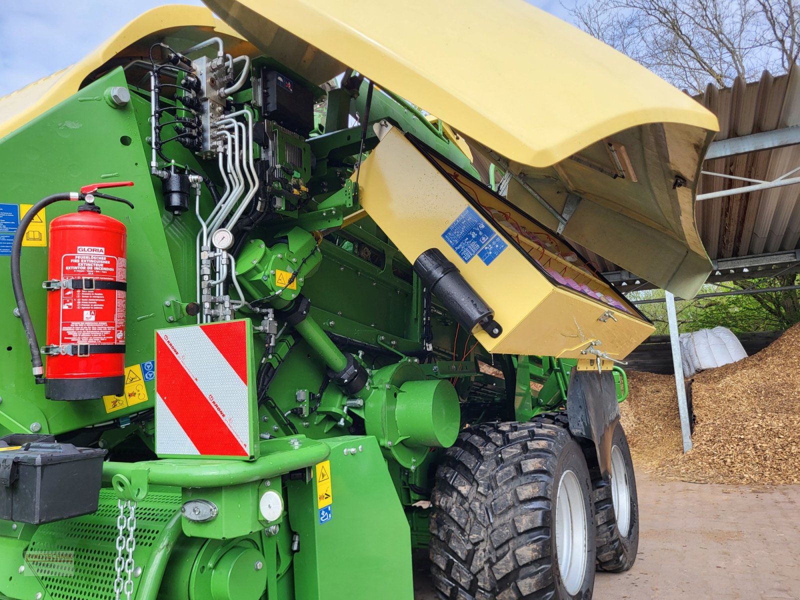 Großpackenpresse van het type Krone Big Pack 1290 XC, Gebrauchtmaschine in Kirkel-Altstadt (Foto 11)