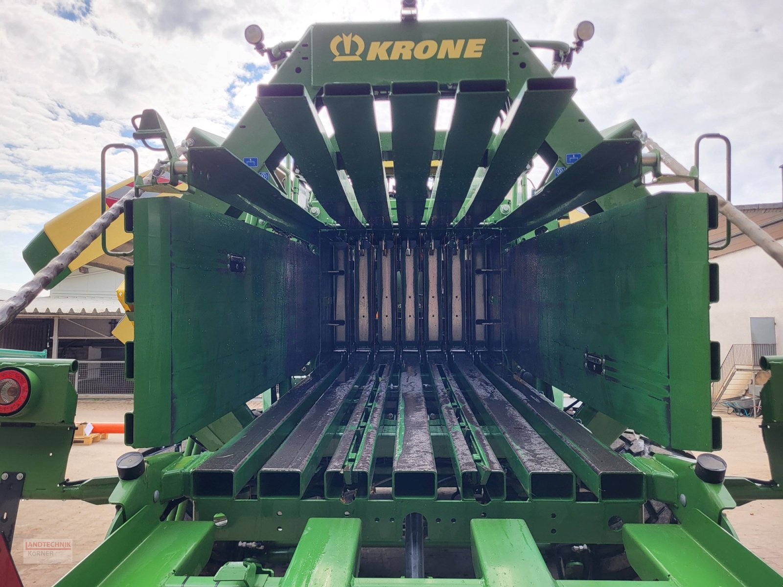 Großpackenpresse van het type Krone Big Pack 1290 XC, Gebrauchtmaschine in Kirkel-Altstadt (Foto 12)